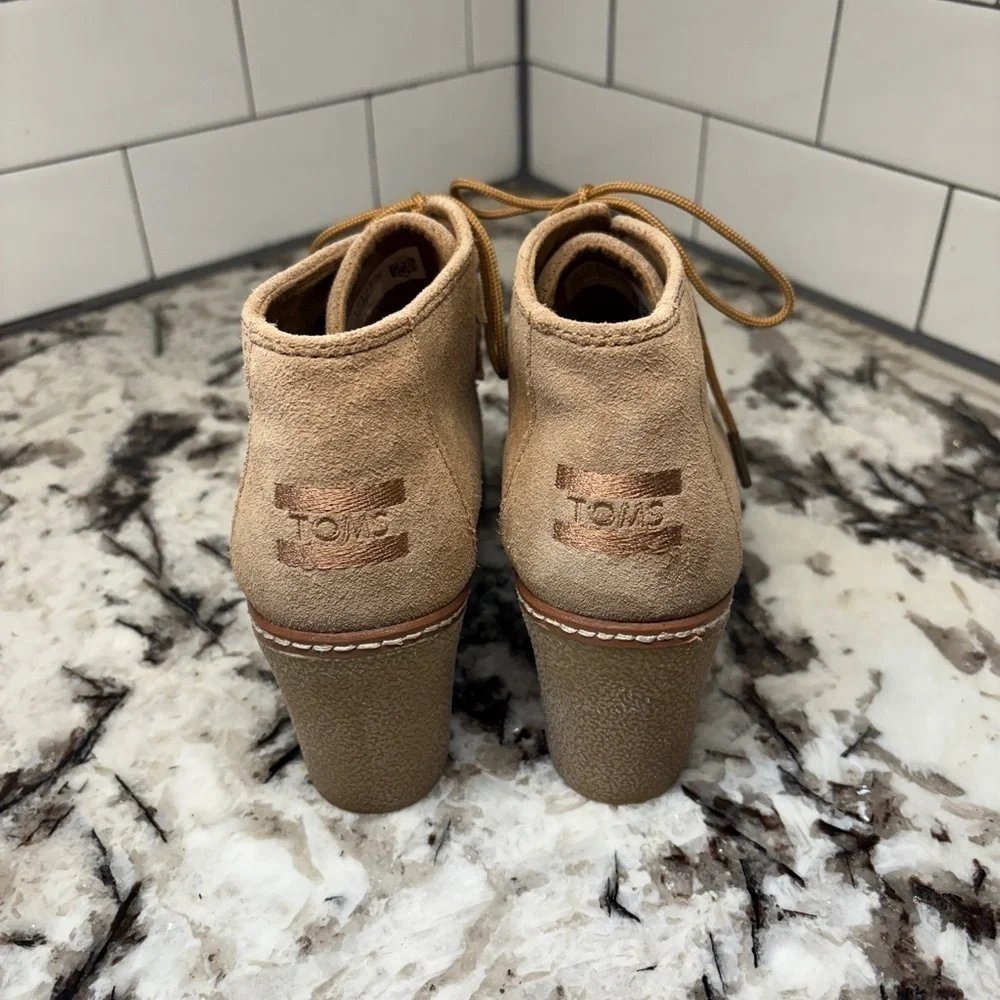 Toms Desert Wedge Toffee Suede Bootie